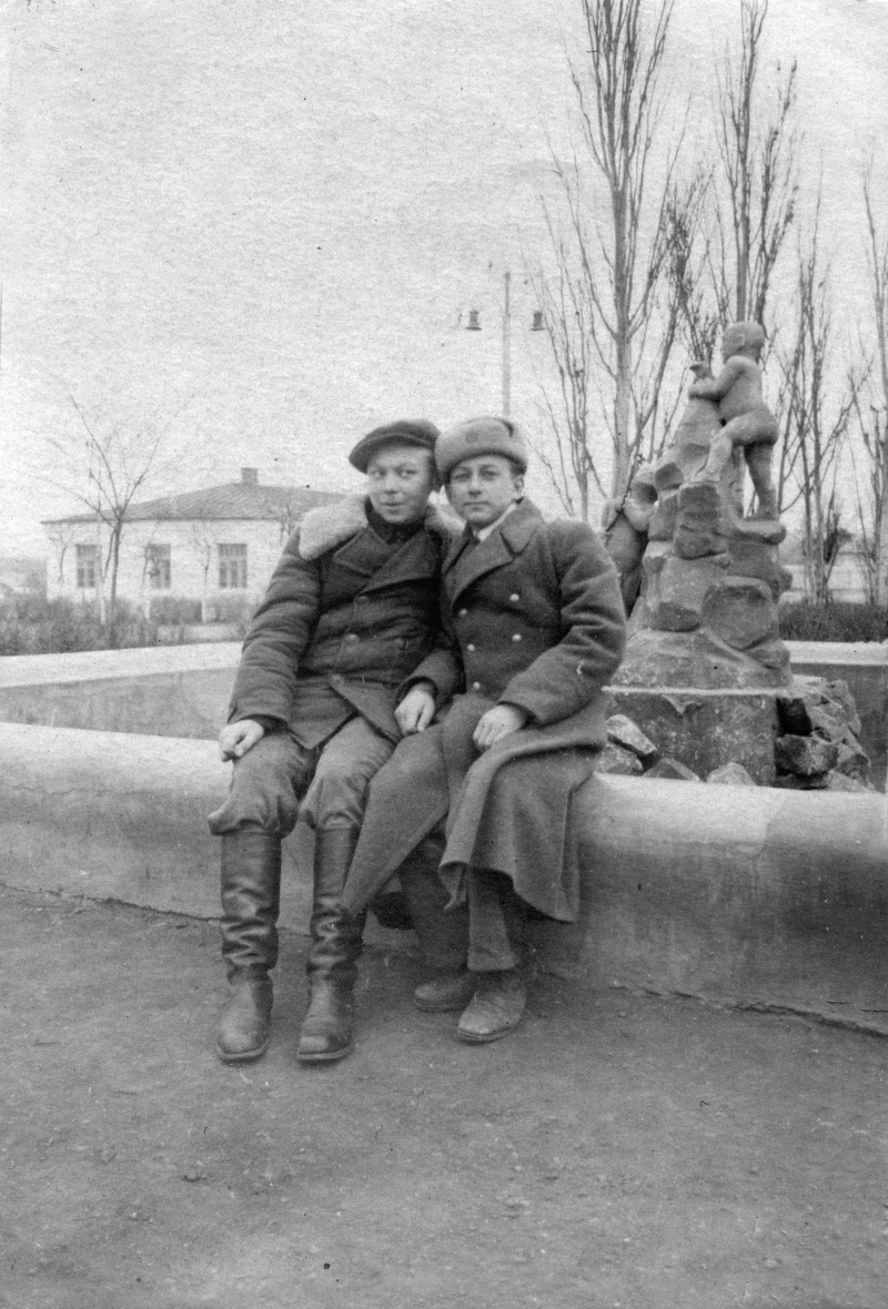  Сквер городского Дома культуры